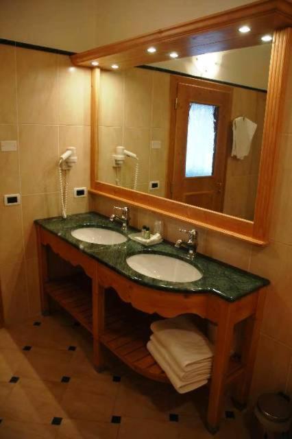 Nature Wellness Hotel Renato Vigo di Fassa Kültér fotó